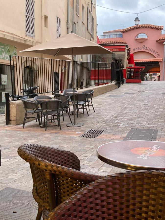 Appartement De Charme Suquet Cannes Ngoại thất bức ảnh